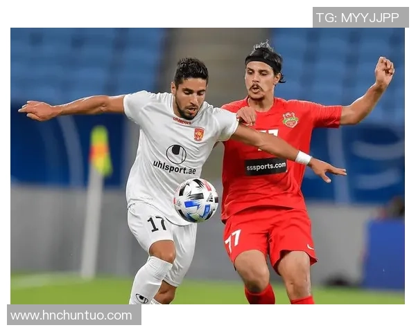 意甲激战：尤文图斯大胜曼联6-2赛场瞬间引发狂欢与震惊